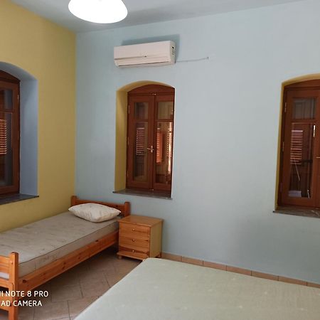 Giannis Apartments By Climbing House Panormos  Buitenkant foto