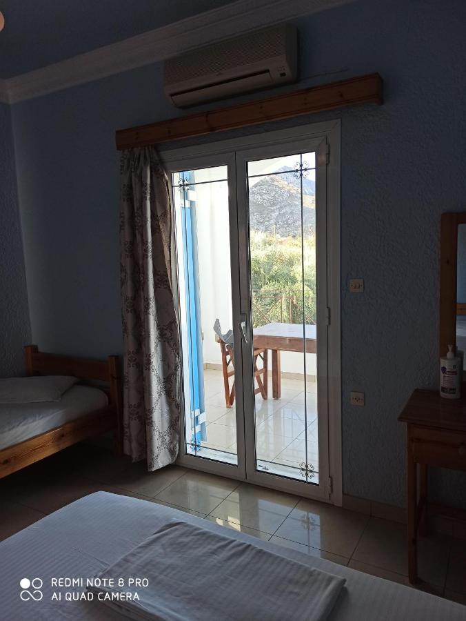 Giannis Apartments By Climbing House Panormos  Buitenkant foto