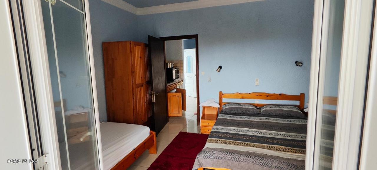Giannis Apartments By Climbing House Panormos  Buitenkant foto