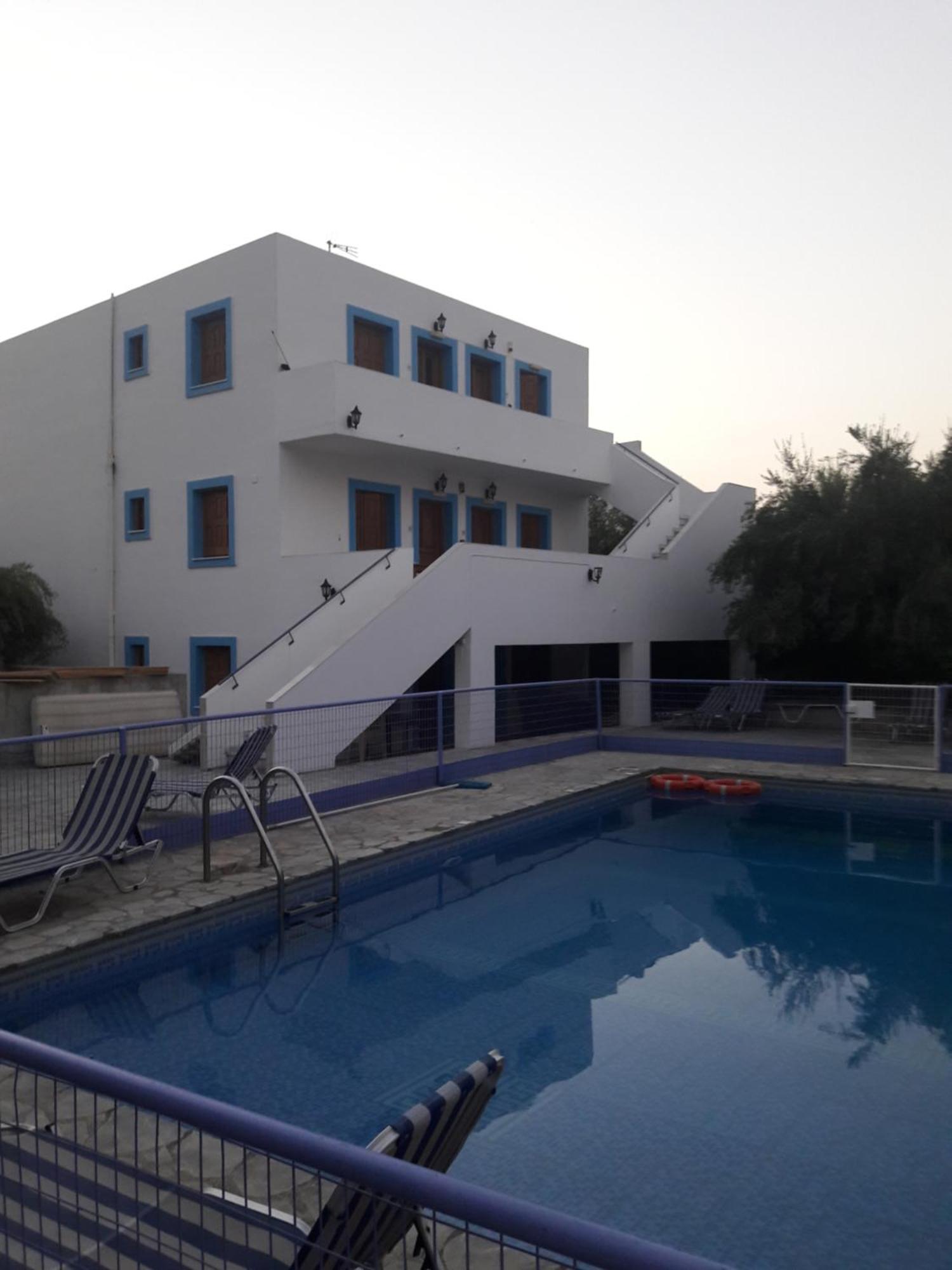 Giannis Apartments By Climbing House Panormos  Buitenkant foto